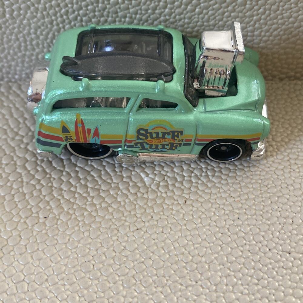 Hot Wheels 2016 Tooned Surf 'N Turf Sea Green 1/64 Diecast Car